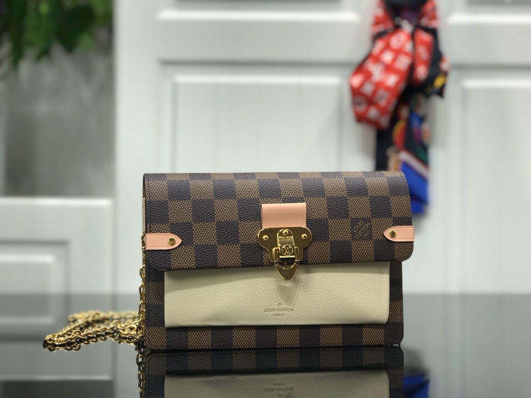 루이비통 Louis Vuitton 바뱅 체인 월릿 N60222