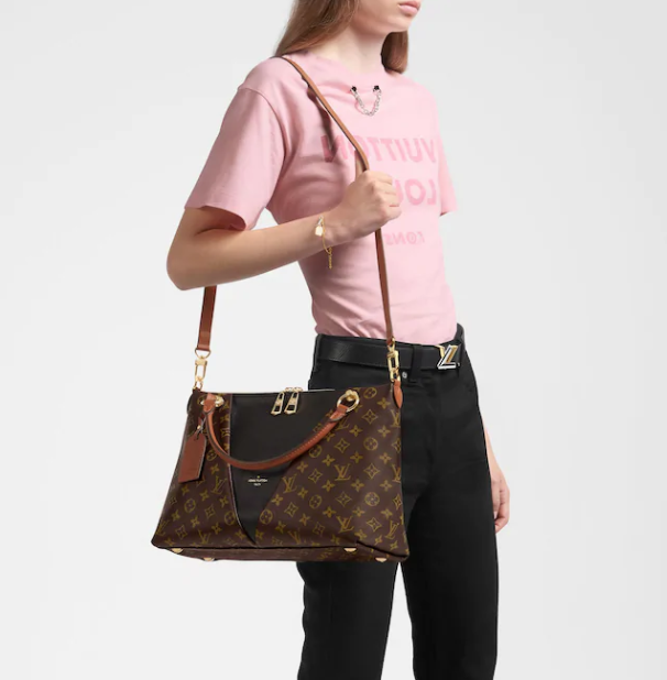 루이비통 Louis Vuitton V 토트 MM M43948