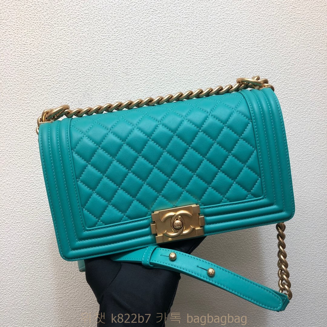 샤넬 CHANEL 캐비어 보이백 Leboy 25CM