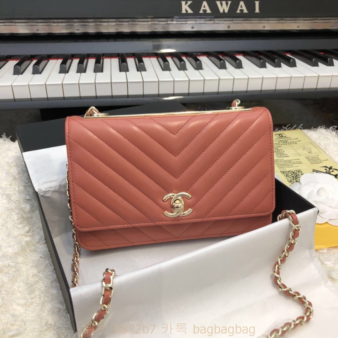 샤넬 CHANEL WOC 체인 크로스백