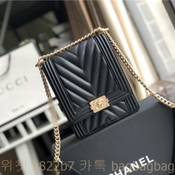 샤넬 CHANEL 보이백  플랩백