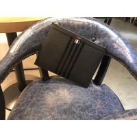 톰브라운 THOM BROWNE 클러치백 미디움