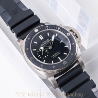 파네라이 PANERAI 루미노르