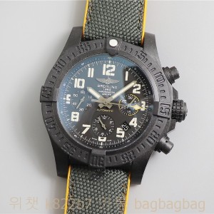브라이틀링 BREITLINE
