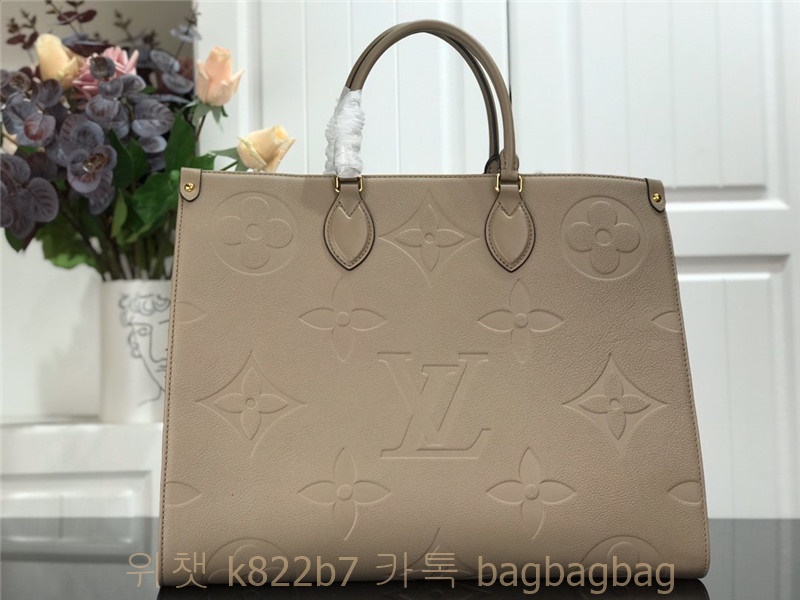 루이비통 Louis Vuitton   온더고GM  토트백  41CMM44925