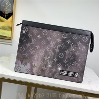 루이비통 Louis Vuitton 클러치백 M44448