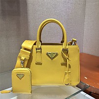 프라다 PRADA 사피아노 럭스 미니 가죽 토트백 1BA296