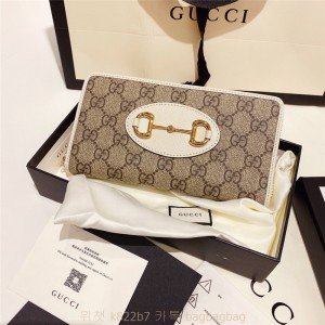 구찌 GUCCI 621889 장지갑