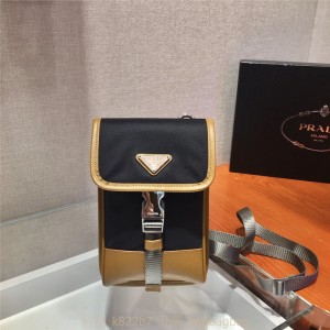프라다 PRADA 나일론 폰홀더백  2ZH109