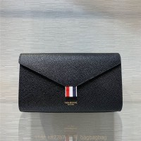 톰브라운 THOM BROWNE클러치백