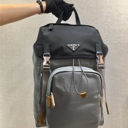 프라다 PRADA   리나일론 삼각 로고 백팩 2VZ135