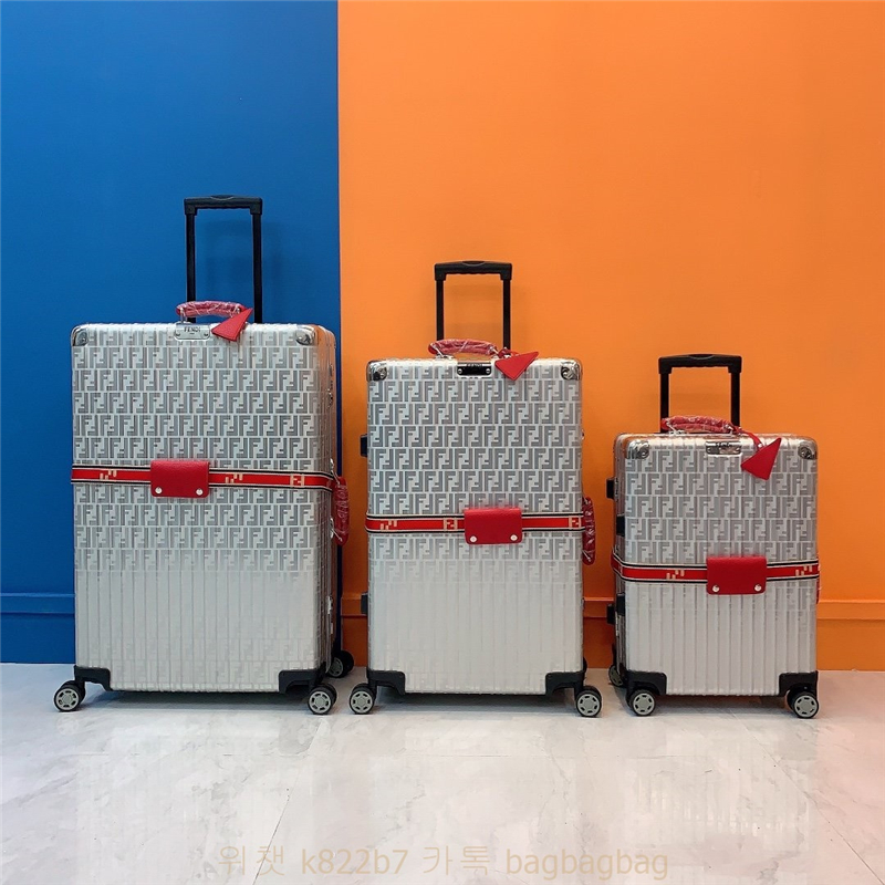 Fendi  X   Rimowa  캐리어