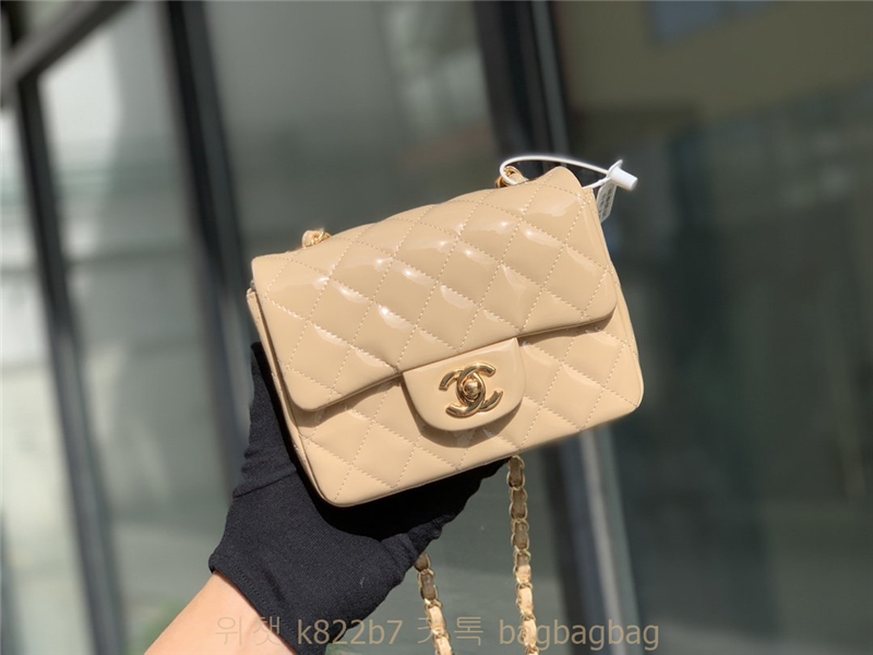 샤넬 CHANEL 클래식백 캐비어 램스킨 금장 은장 17cm