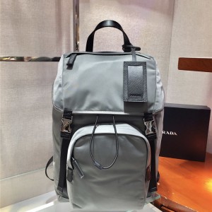 프라다 PRADA   리나일론 삼각 로고 백팩 2VZ135