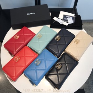 샤넬 CHANEL 19 장지갑