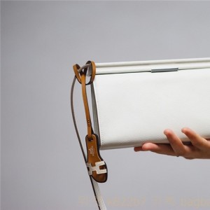 에르메스 HERMES Clic H Togo가죽