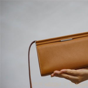 에르메스 HERMES Clic H Togo가죽