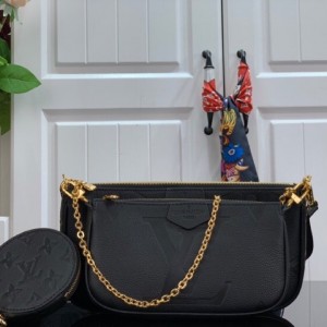 루이비통 Louis Vuitton  멀티 포쉐트 악세수아 M44823