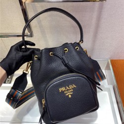 프라다 PRADA 비텔로 다이노 버킷백 1BH038