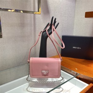 프라다 PRADA 나일론 삼각로고 크로스백 1BP019