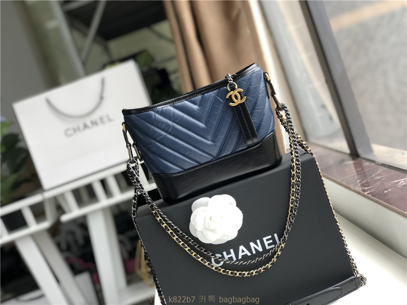 샤넬 CHANEL 가브리엘 호보백 스몰 20CM