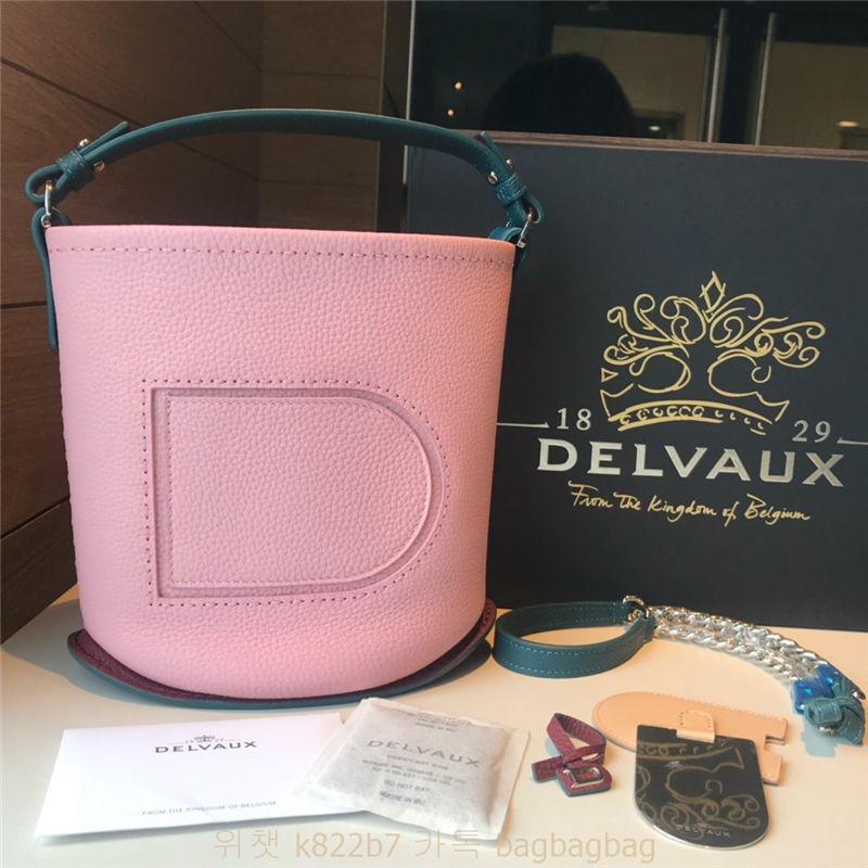 델보 Delvaux 팽 버킷백