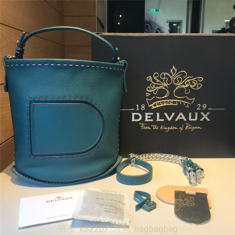 델보 Delvaux 팽 버킷백