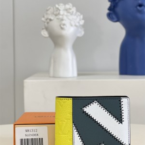 루이비통 LOUIS VUITTON 반지갑 M80770