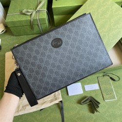 구찌 GUCCI 남성 남자 672953 인터로킹 G 클러치백