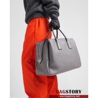 프라다 PRADA 남성 남자 2VC035 심플 로고 디테일 트래블 토트백