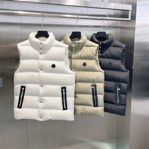 몽클레어 MONCLER 패딩조끼  남여공용