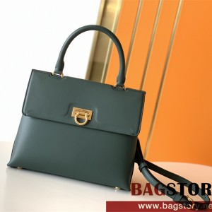 살바토레페라가모 페라가모 트리폴리오 스몰 토트백