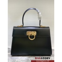 페레가모 켈리백 탑핸들 라지