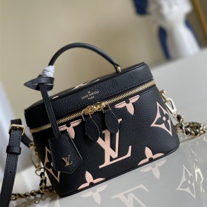루이비통 Louis Vuitton  베니티 PM M45780