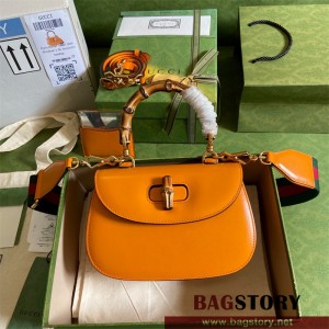 구찌 GUCCI 675797 뱀부 스몰 탑 핸들백