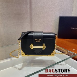 프라다 숄더백 1BD018
