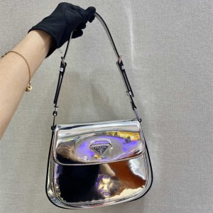 프라다 클레오 브러시드 숄더백 1BD303