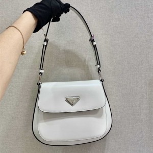 프라다 클레오 브러시드 숄더백 1BD303