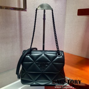 프라다 숄더백 퀼팅 스몰 스펙트럼 나파 가죽 1BD233