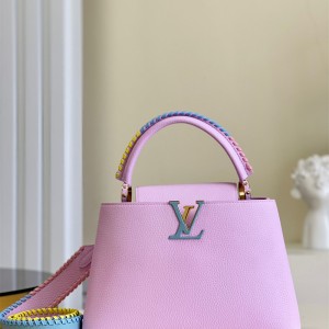  루이비통 Louis Vuitton   카퓌신MM 31CM  M57672