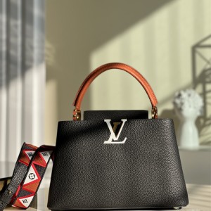  루이비통 Louis Vuitton   카퓌신MM 31CM 59020