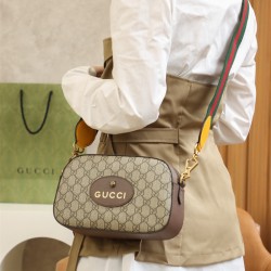 구찌 GUCCI 네오 빈티지 GG 수프림 메신저백 476466