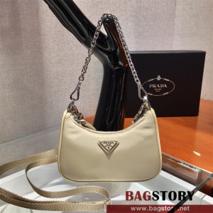 프라다 미니 호보백 Mini Hobo