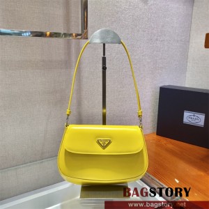 프라다 클레오 브러시드 플랩백 1BD311