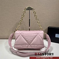 프라다 패드 나파 가죽 숄더백 1BD306