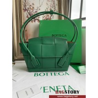 보테가베네타 아르코 토트백 Arco 33