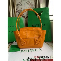 보테가베네타 아르코 토트백Arco 33