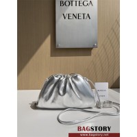 보테가베네타 숄더백 만두백