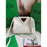 보테가베네타 스몰 트라이앵글 숄더백 658476