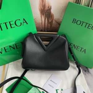보테가베네타 스몰 트라이앵글 숄더백 658476
